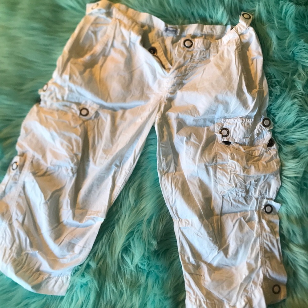Blue tattoo size 27 white capris short pants